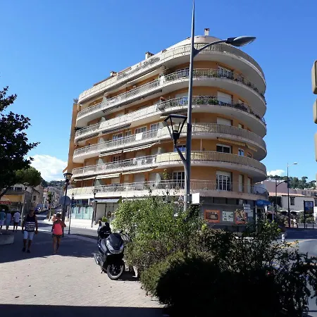 Le Tanagra Vallauris